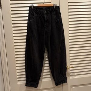 Zara Black Tapered Jeans